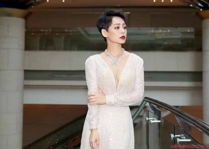 宁静为什么和前夫离婚呢?宁静离婚原因被揭,特别后悔那么早结婚