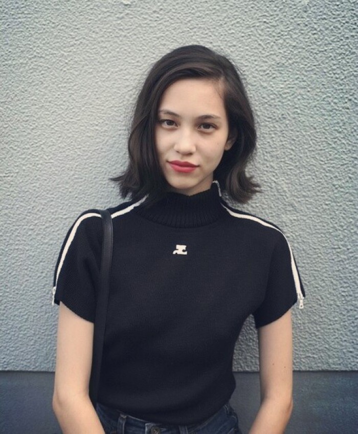 水原希子:是越看越好看且耐看的那一型,饱满的嘴唇是她的特点