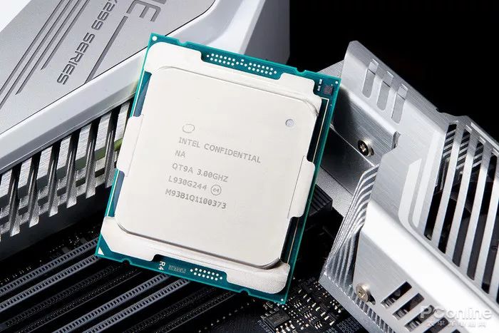 i9-10980xe首发评测:18核能超4.8ghz,这核弹太能超!