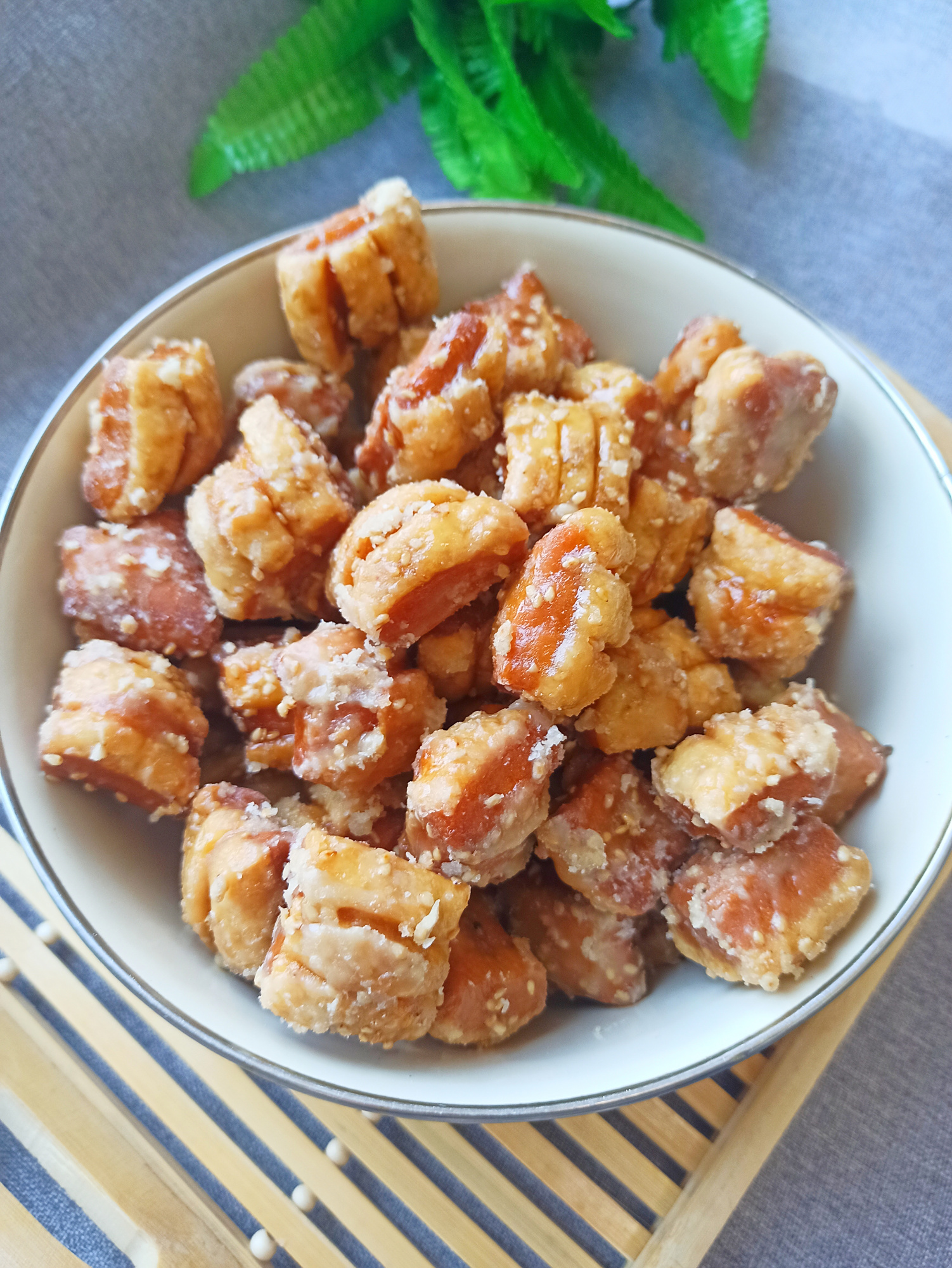 蜜三刀的家常做法,香甜软糯,好吃不油腻,学会再也不用买着吃了