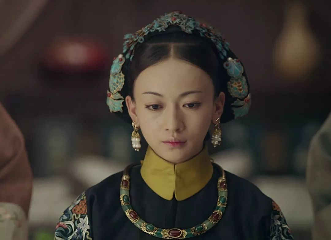 她是令妃的儿媳,被称为清朝最风光的女人,执掌后宫长达52年