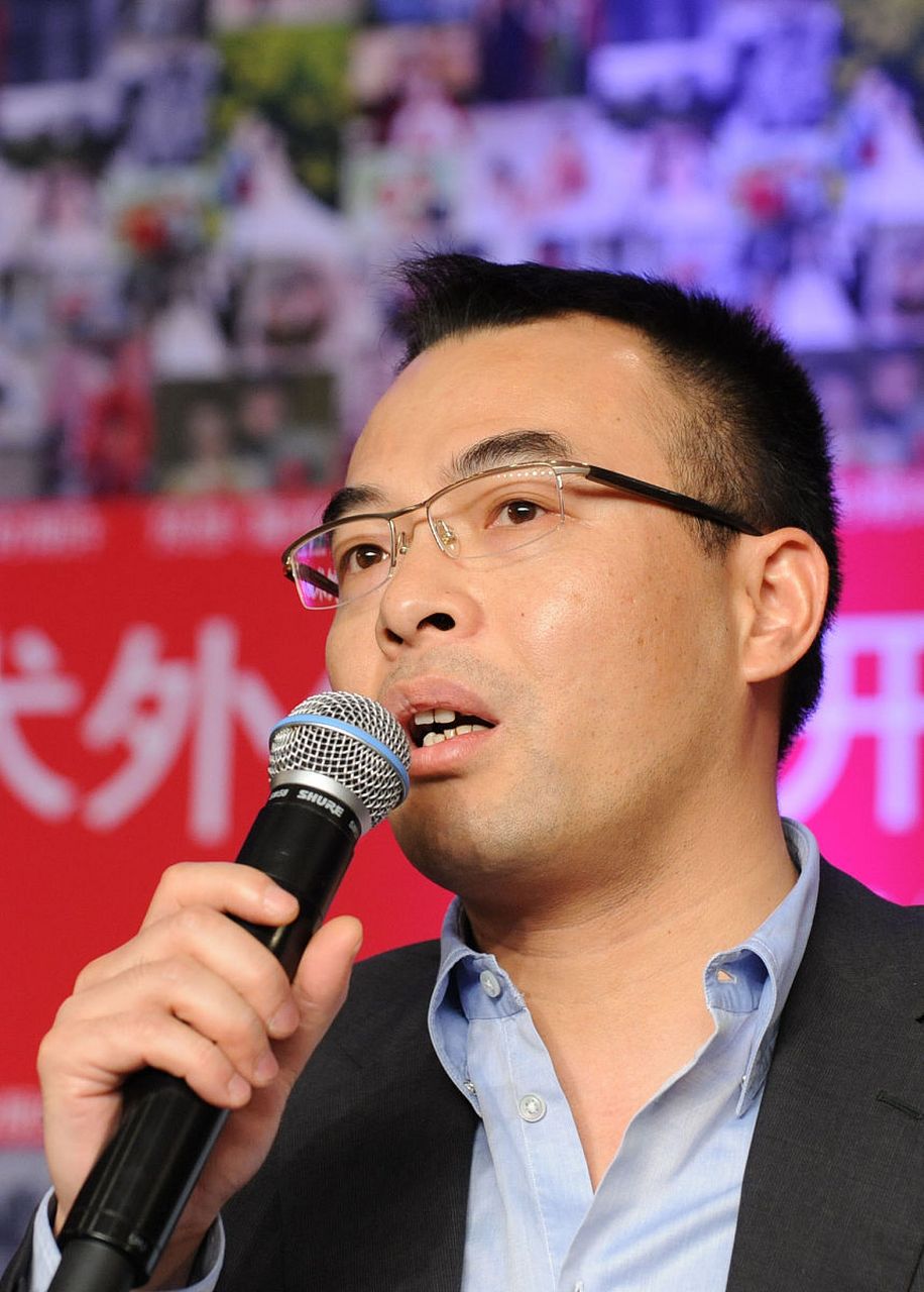 原"天上人间"老板在美承认3宗罪  97【热议】天上人间老板覃辉在美