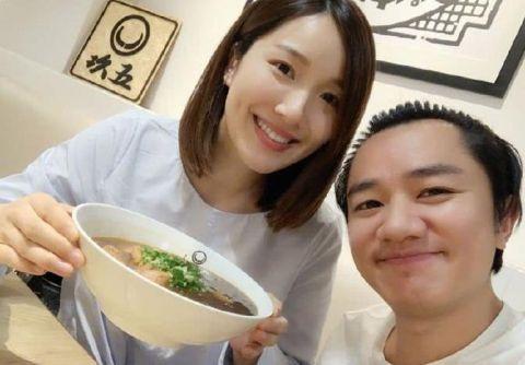 李亚男怀孕6个月,晒照与陈美诗比"孕肚",网友调侃:肚大如箩