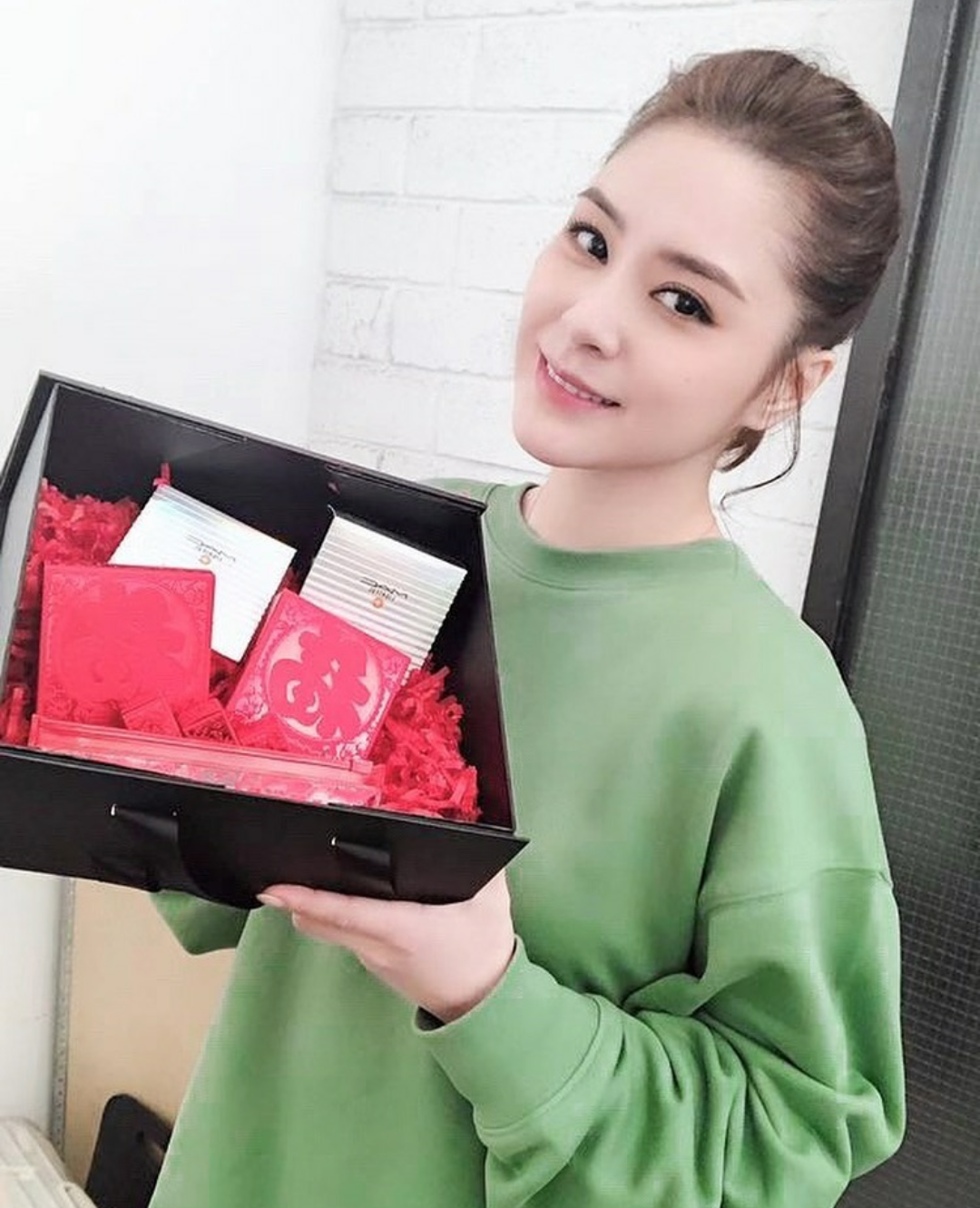 我喜欢的明星最新公开美图分享2019年1月8日