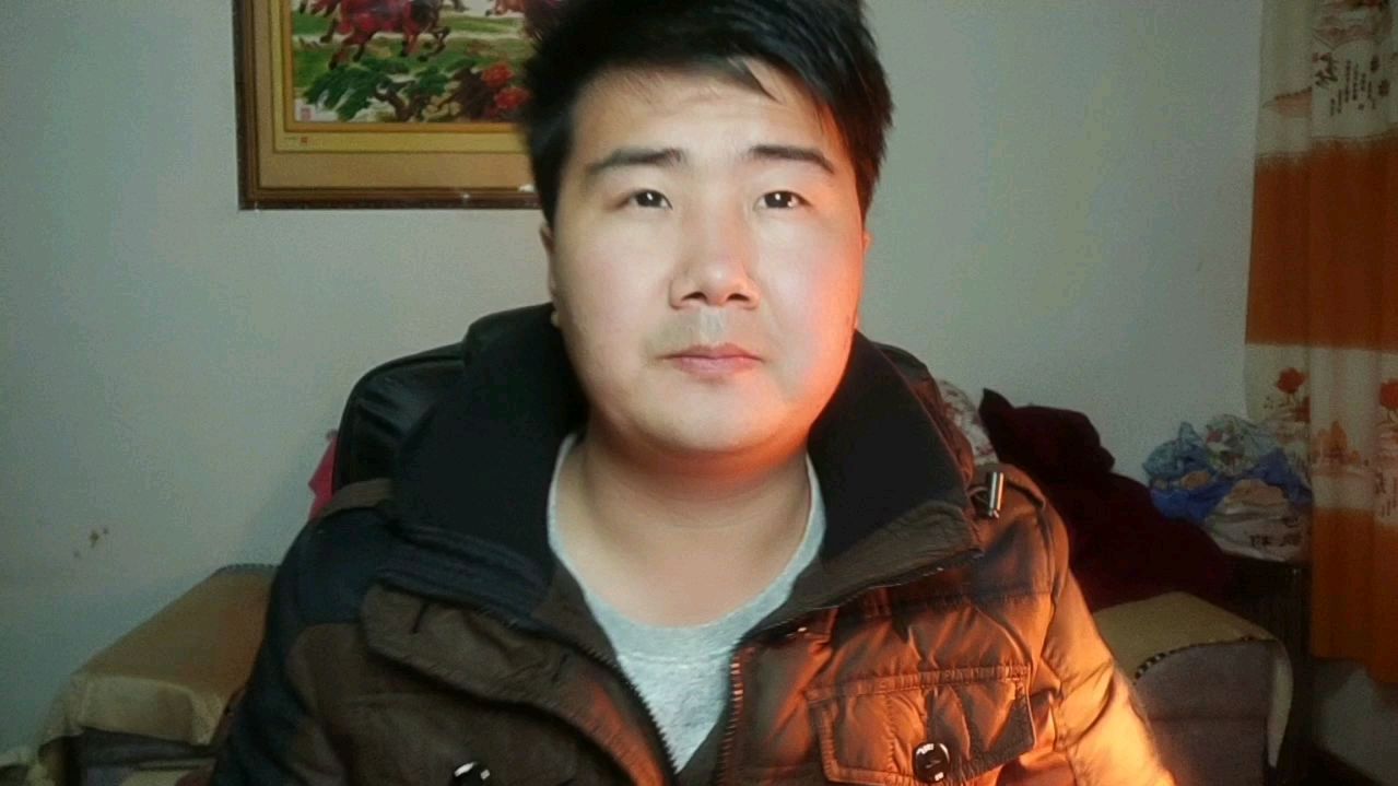 蜂蜜表面的气泡哪来的?是变质了吗?