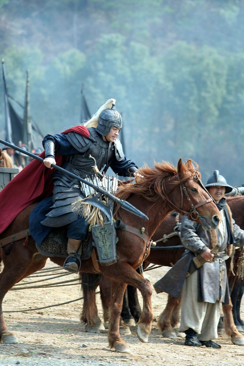 死因之谜:历史上并没有明确记载霍去病的死因,有人说是病死,有人说是