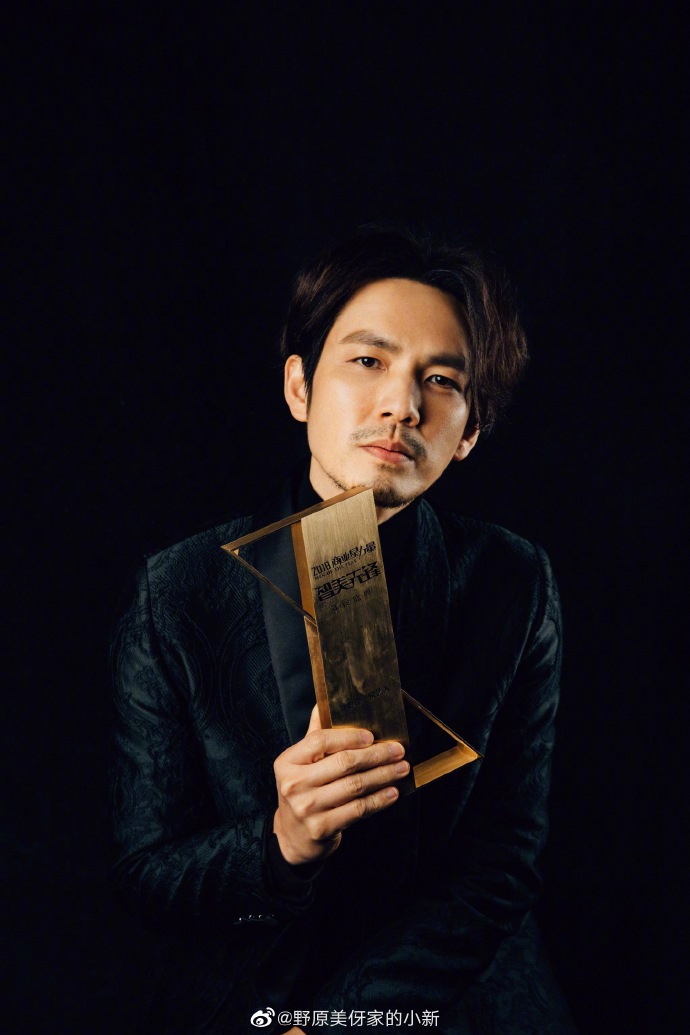 钟汉良漫游记# #钟汉良电影宠爱# 难道颜值高的人养的宠物颜值也嘎痧