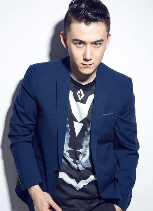 你和我的倾城时光:厉致诚三救林浅后,迷妹浅浅终于上线了