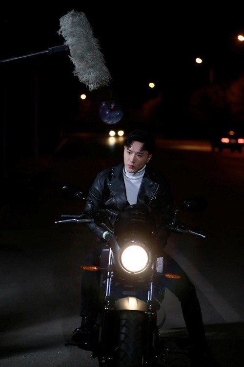 《第一部》剧照,唐林饰演项林