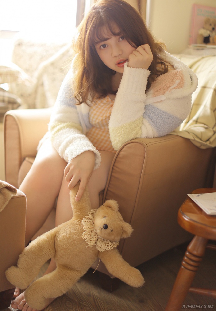 肉肉感美少女 微胖女生也迷人