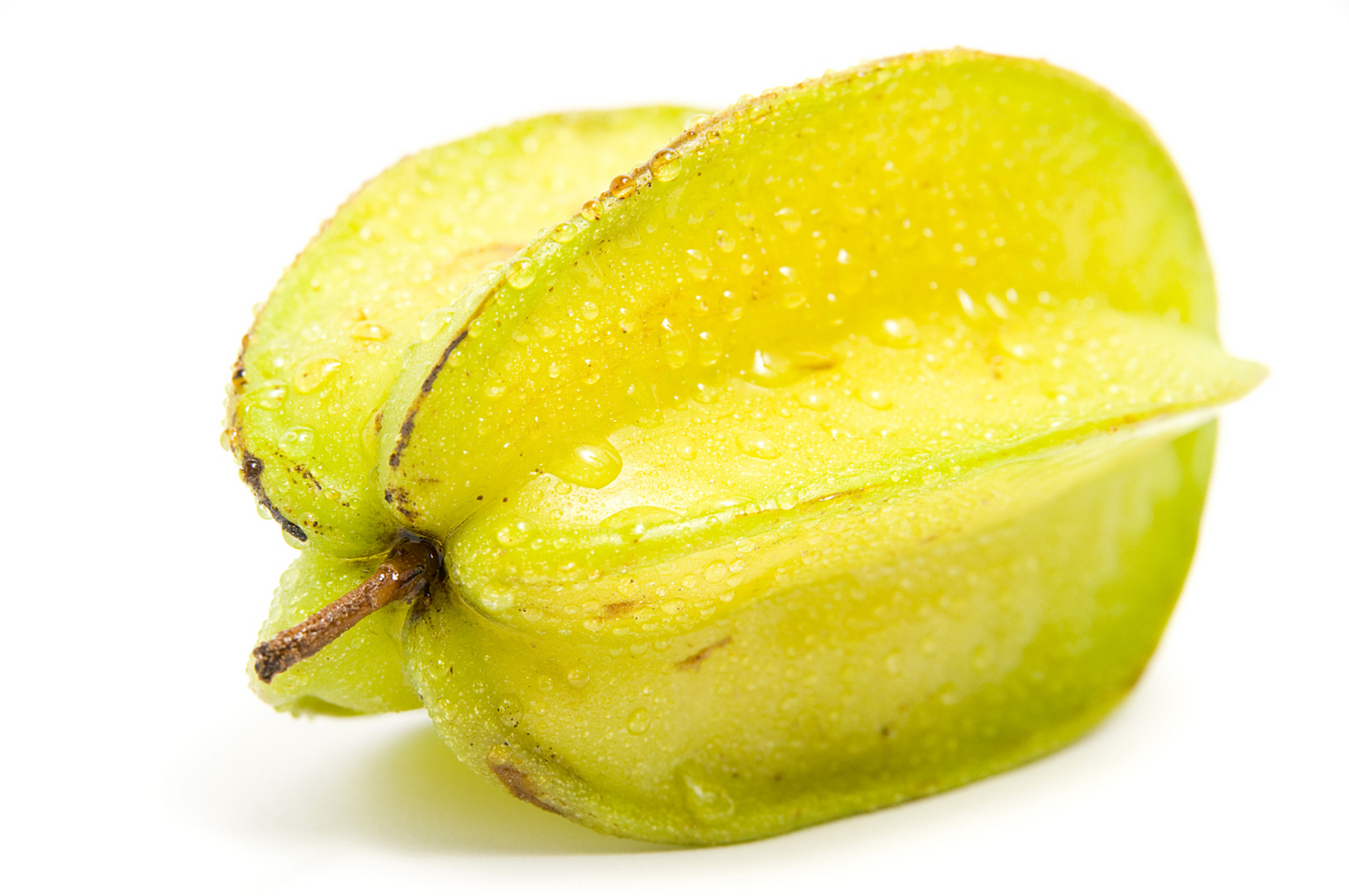 杨桃是一种很多人喜欢的水果,它含有丰富的维生素c和钾,加上其甜酸