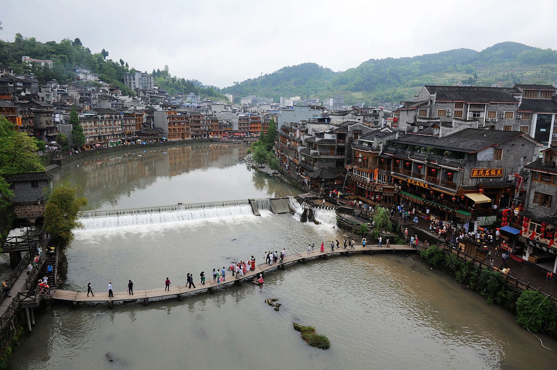 重庆泰裤辣# 重庆濯水古镇,曾是一座历史悠久的古老城市,它的由来