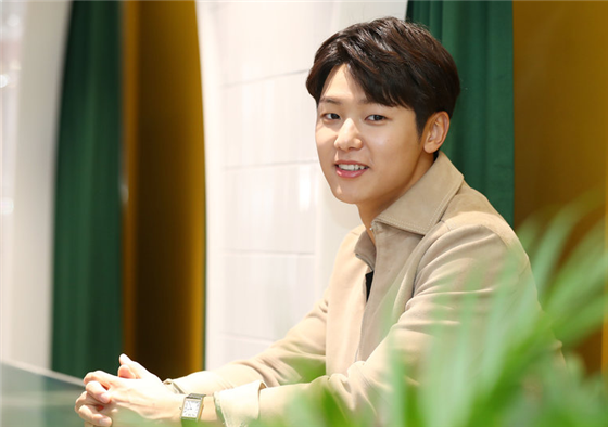 姜敏赫:他是韩剧《继承者们》的可爱学霸尹灿荣,你喜不喜欢他?