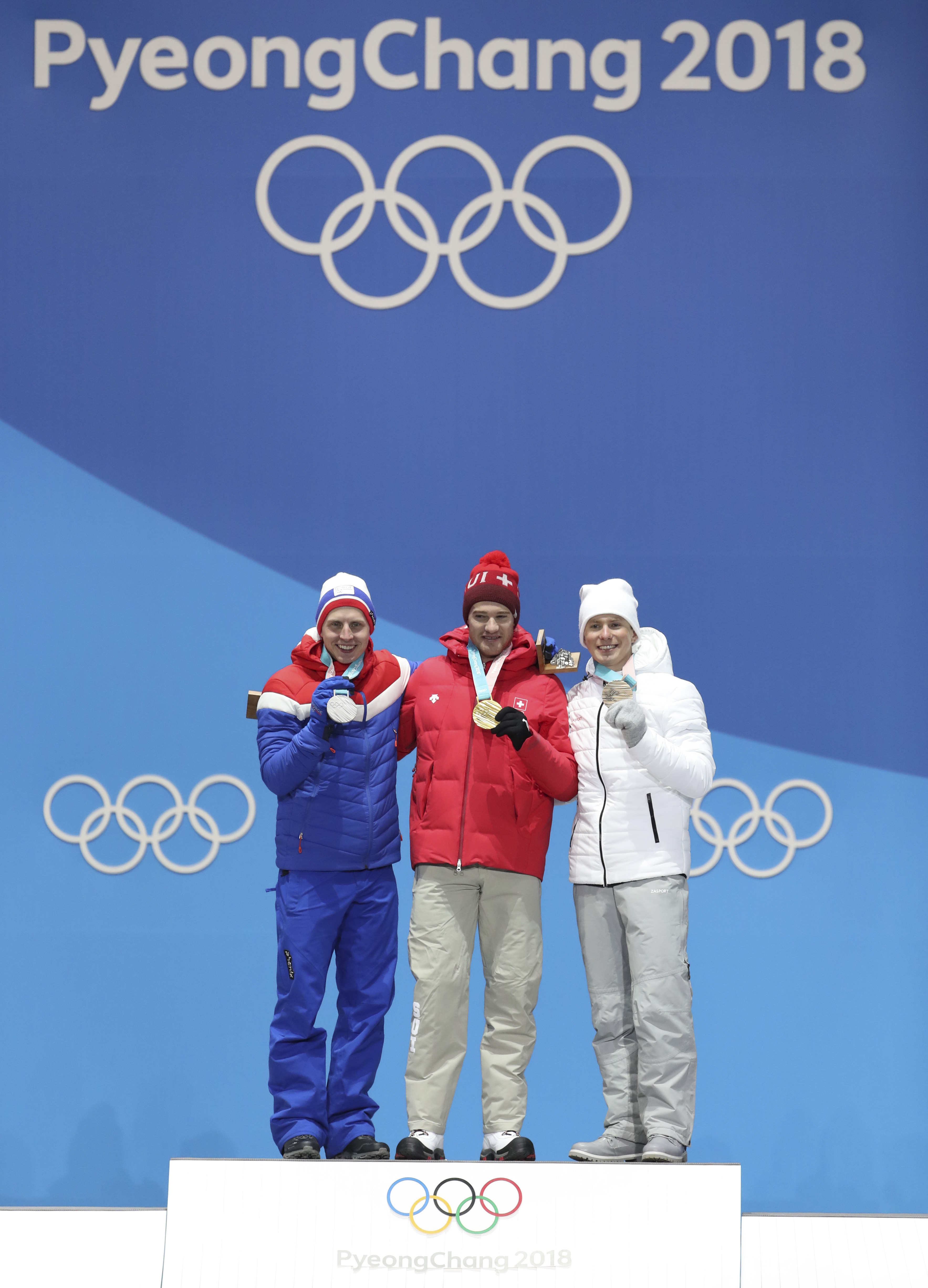 2022冬奥会领奖台图片图片