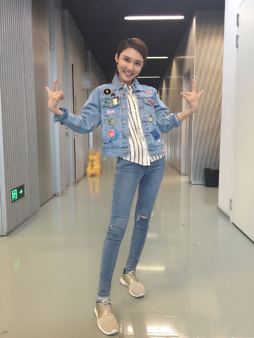 央视最漂亮的八位女主持,董卿只能垫底,她因身材太好被领导批评