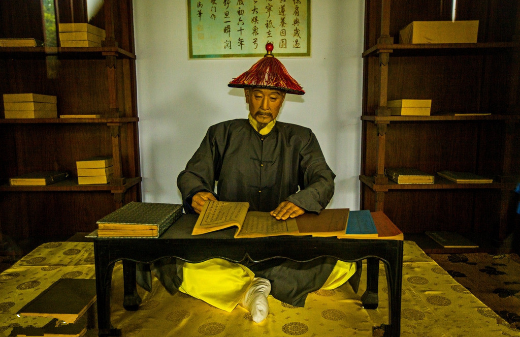 乾隆突然生病,太医诊断后不好意思地说:这个病只有皇后能够解决