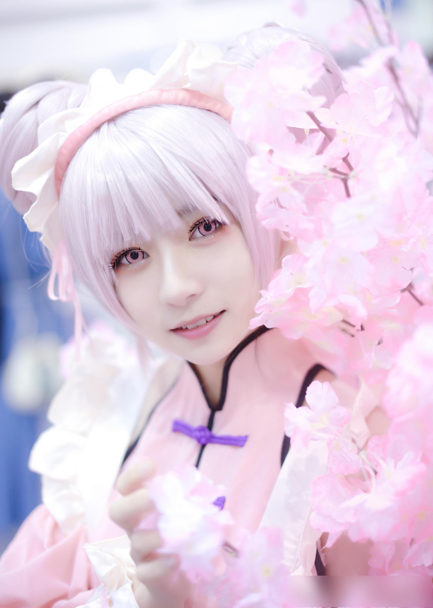 国人coser:咲夜_心属咲白 扮演的女仆装小乔