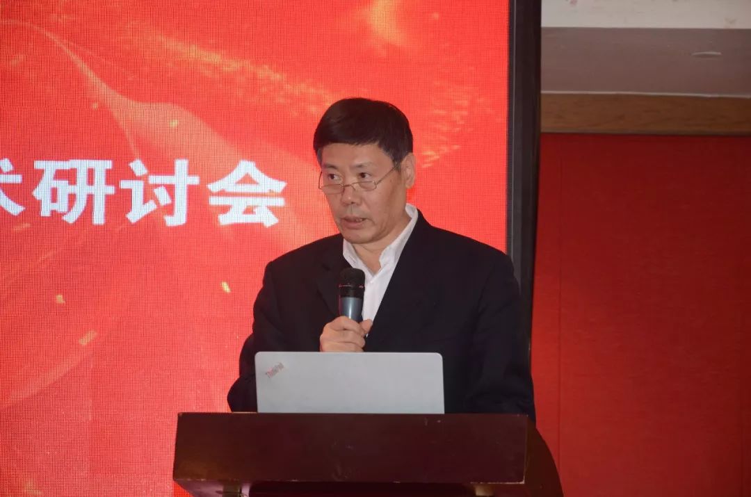 介绍-脱硫,脱硝,脱白 嘉宾:江苏世清环保科技有限公司总经理 姚磊