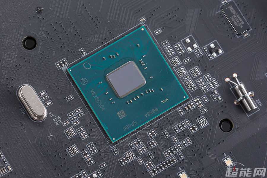 技嘉z390 aorus pro wifi主板评测:完美发挥酷睿i9-9900ks的性能