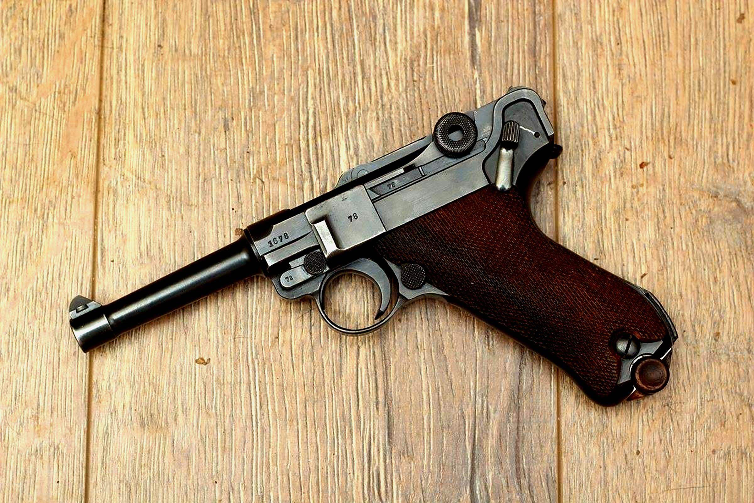ppsh41冲锋枪 :ppsh-41冲锋枪(又译为:波波沙冲锋枪,又名:人民冲锋枪