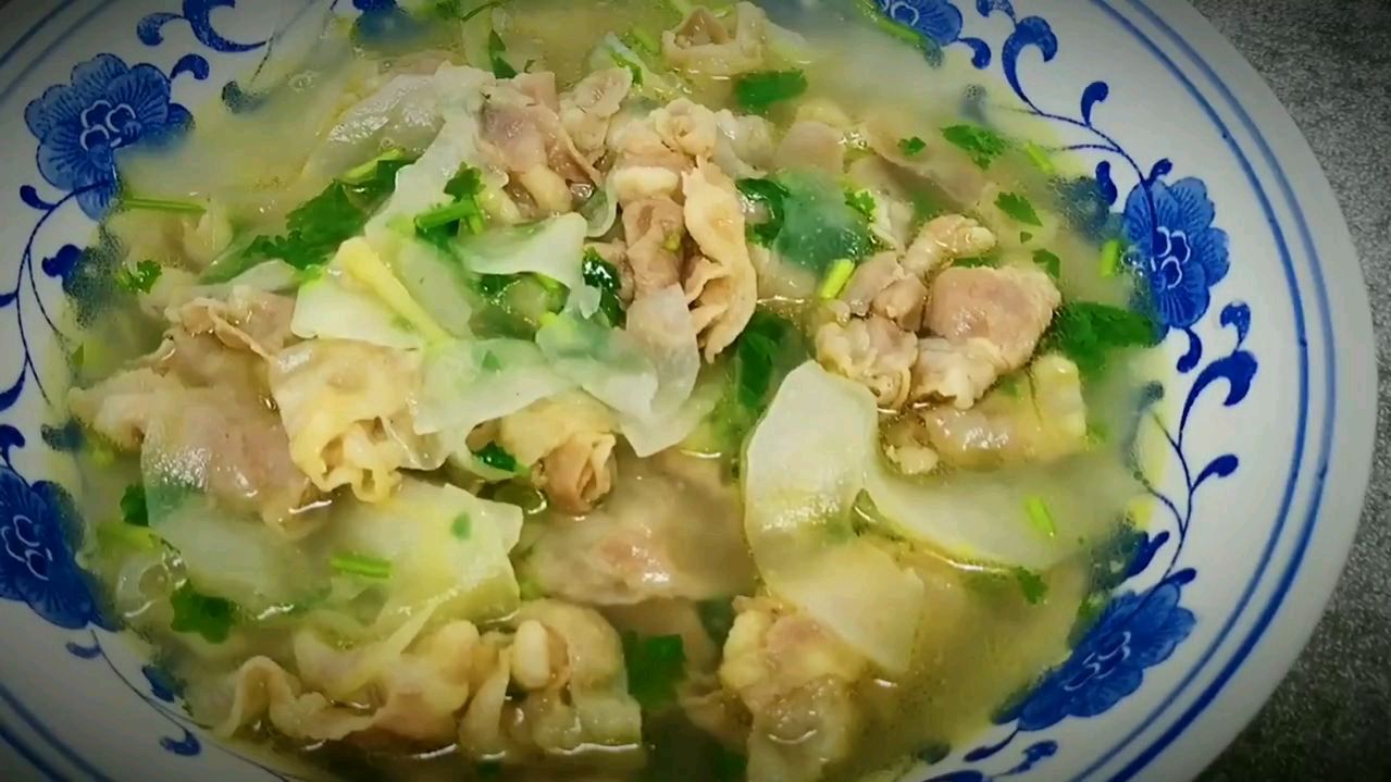 老黄瓜羊肉这样做,味道更鲜美。老黄瓜羊肉汤