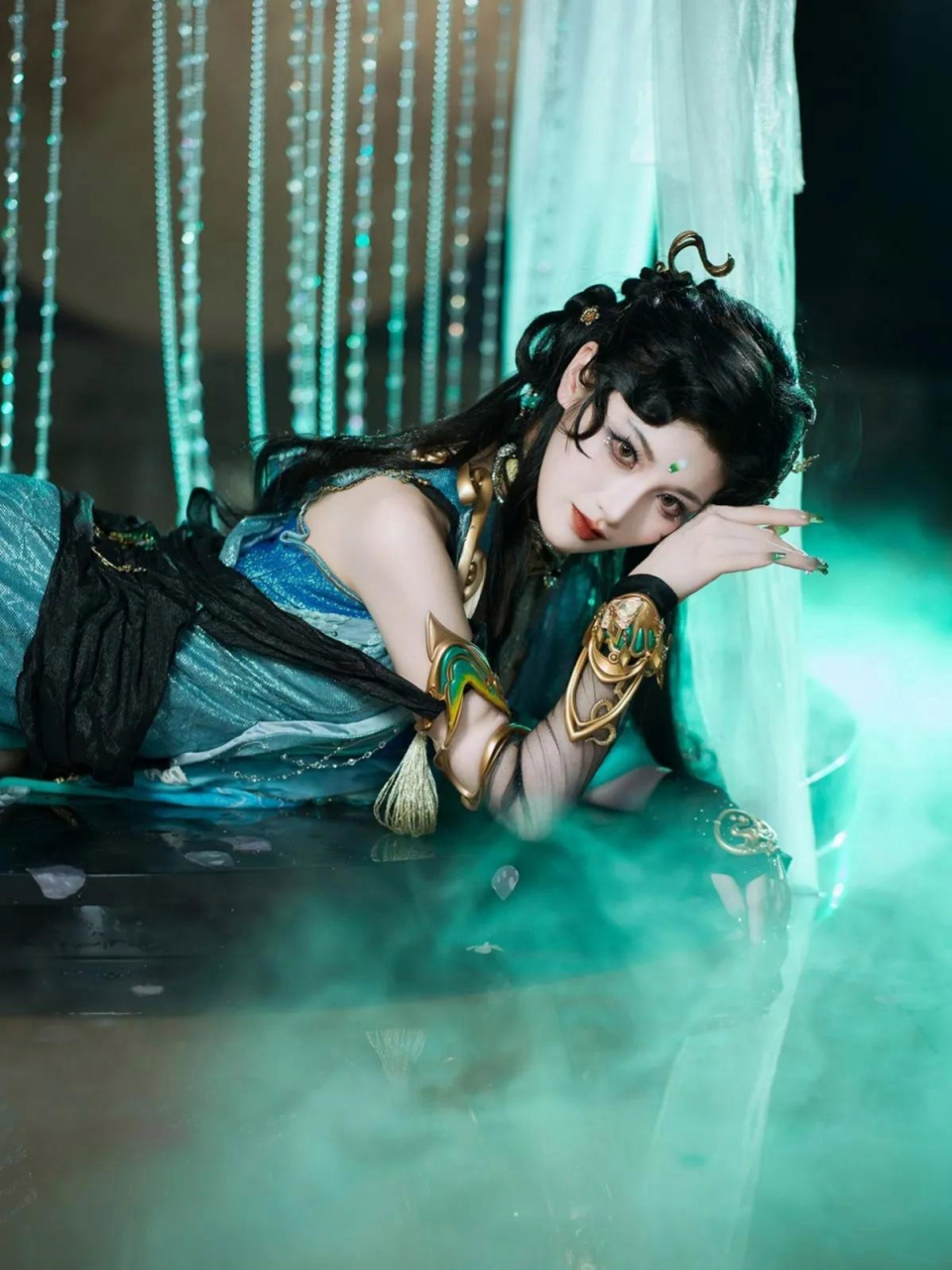 盘丝洞里蜘蛛精