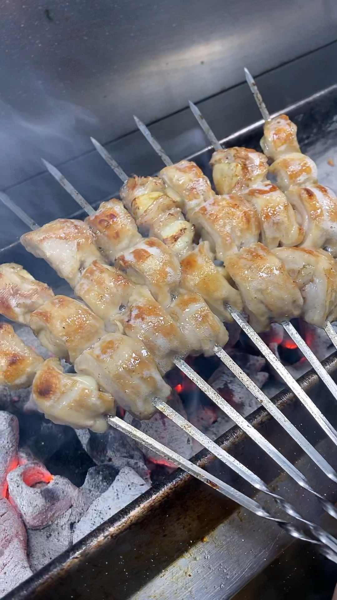 烧烤美食大蒜肥肠