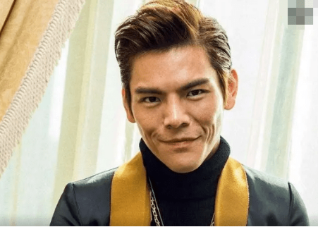 "豪门公子"向佐:七段情史偏爱已婚女,深夜带美女回婚房