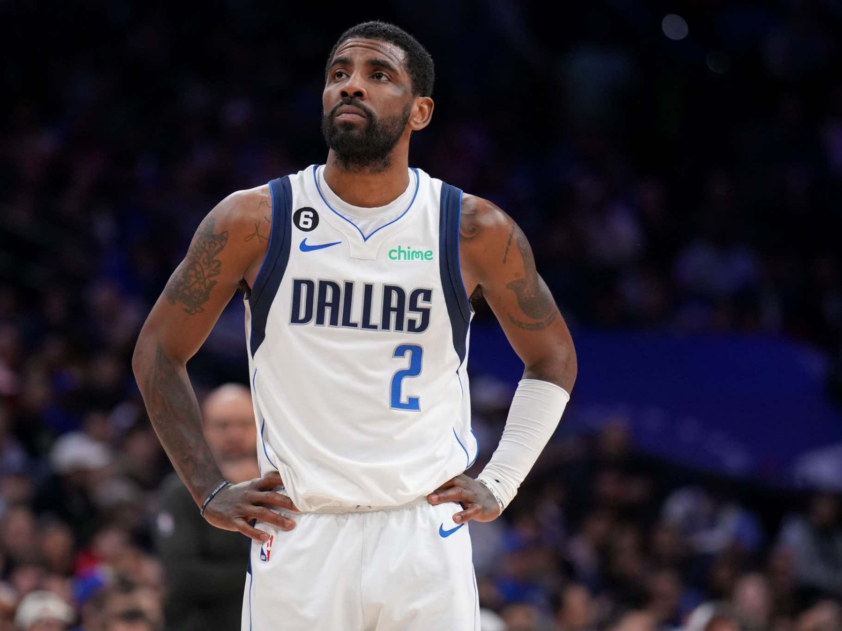 达拉斯近况糟糕,美媒:欧文仅用两个月摧毁了独行侠!