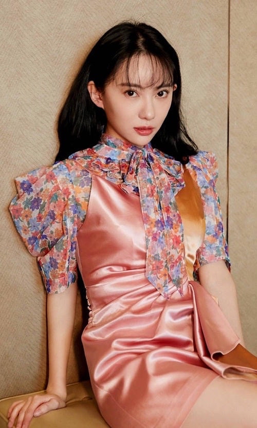 刘萌萌:貌美如花,楚楚动人