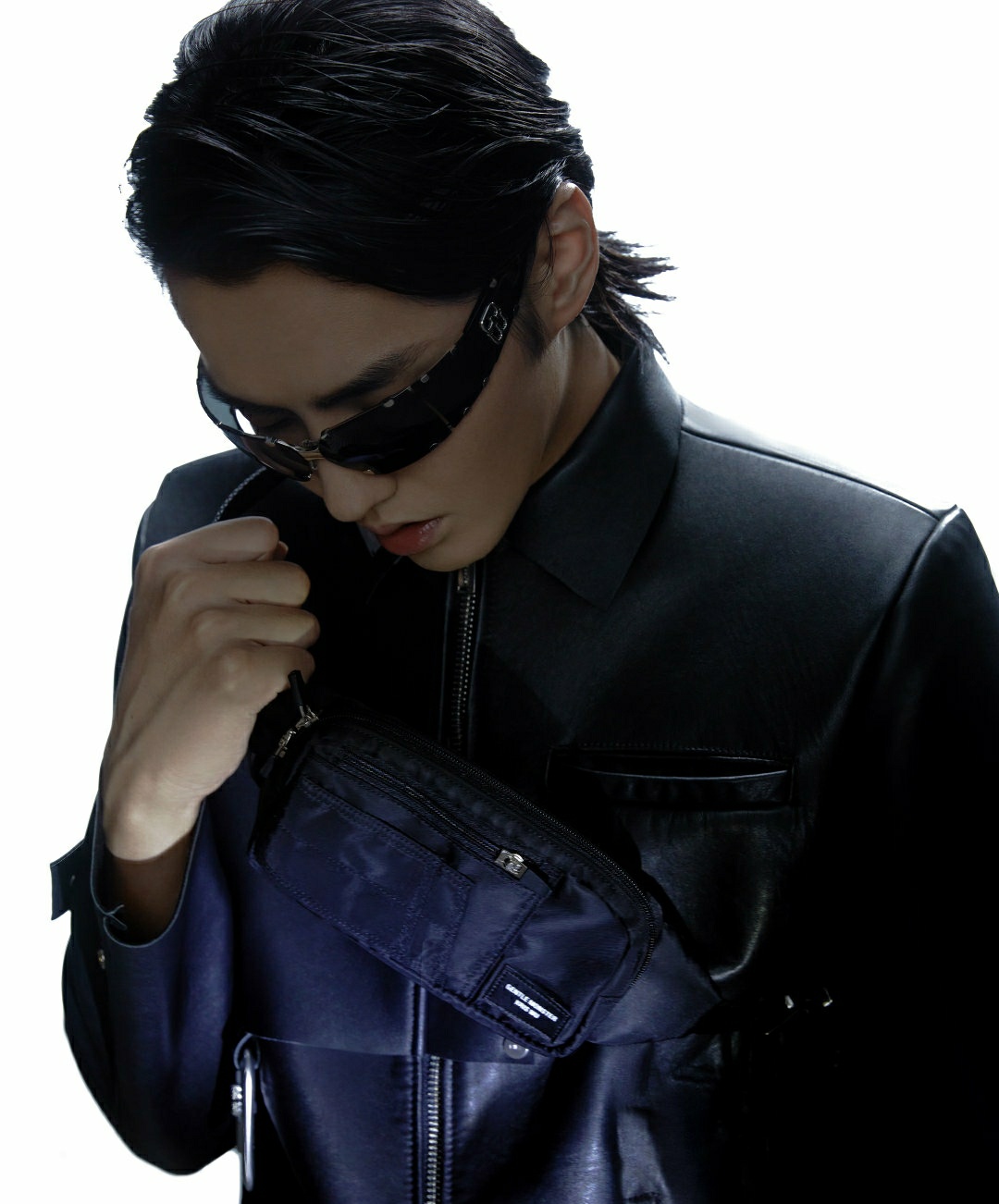 吴亦凡联手潮牌gm,拍出了一部黑客帝国!