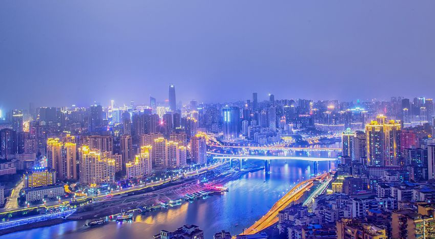 中国这座繁华大城市不仅靠近湖南,还靠近湖北,每年迎接上亿游客