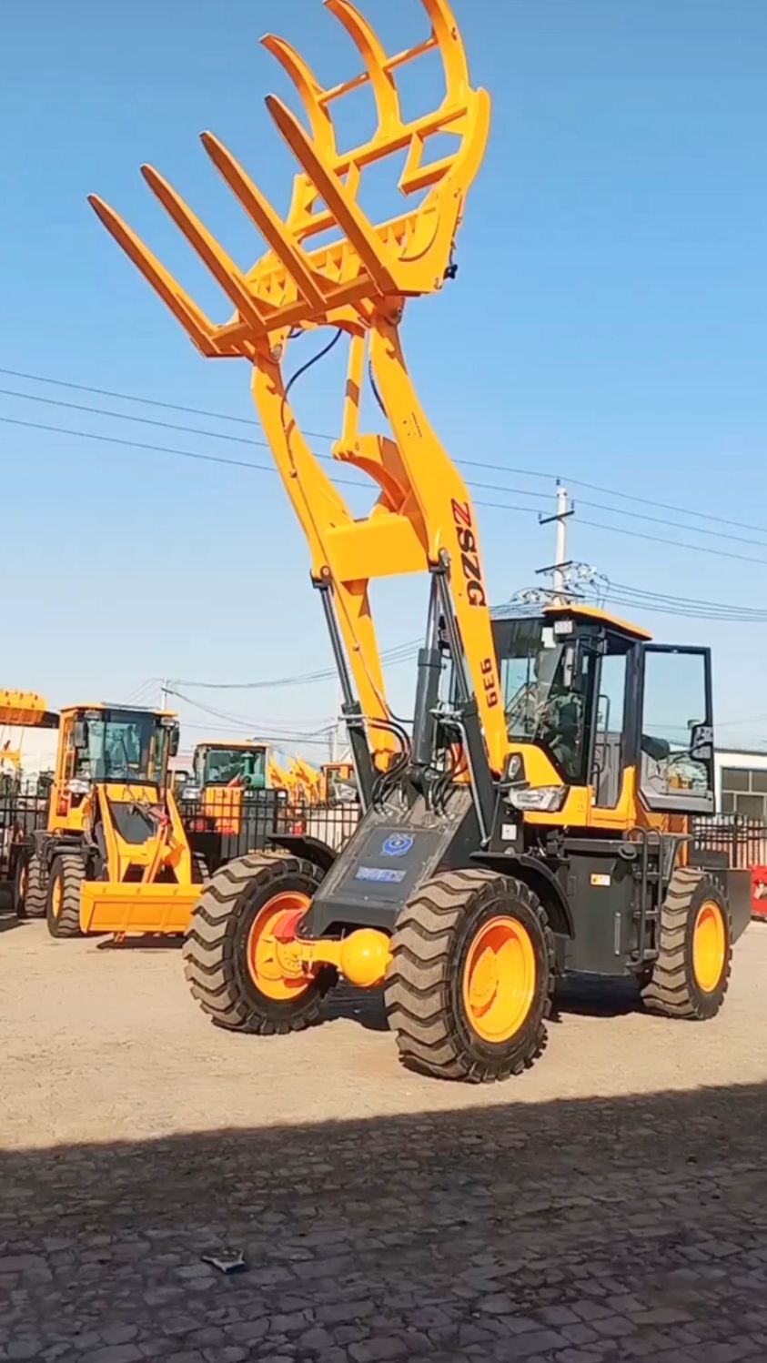 装载机安装抓头抓木机抓草机