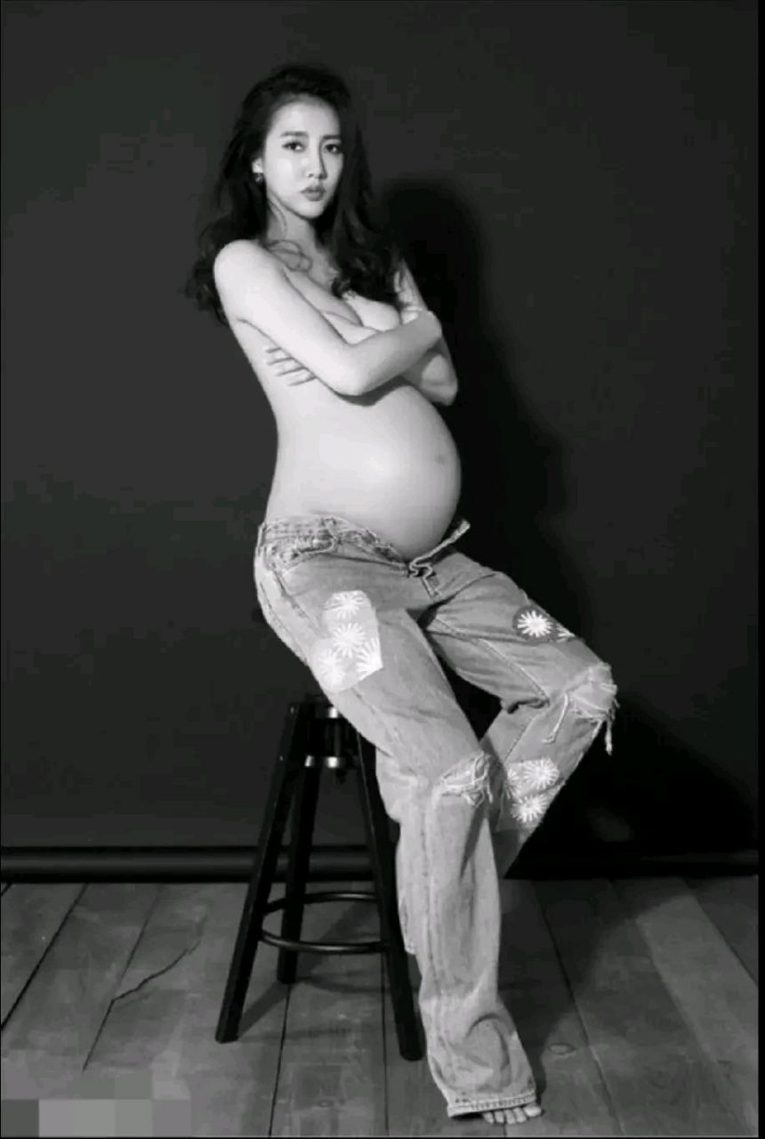 娱乐圈女明星孕肚大比拼,个个绽放着母爱的光环!