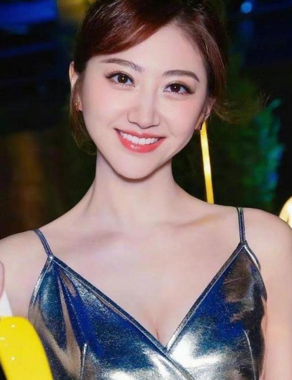 景甜笑起来也太甜了吧!