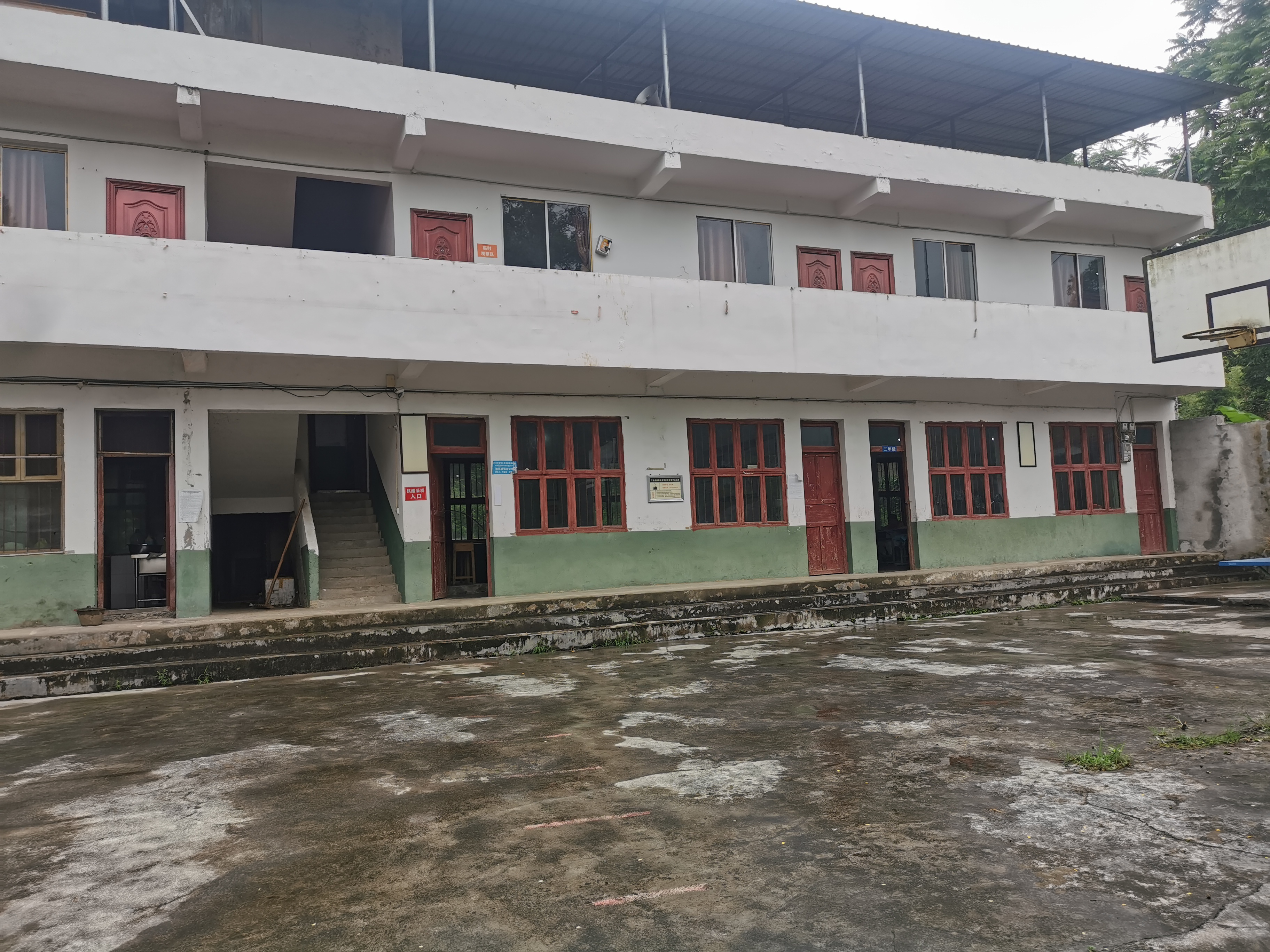 这所只有六名学生的村小也将"寿终正寝",不再为义务教育服务