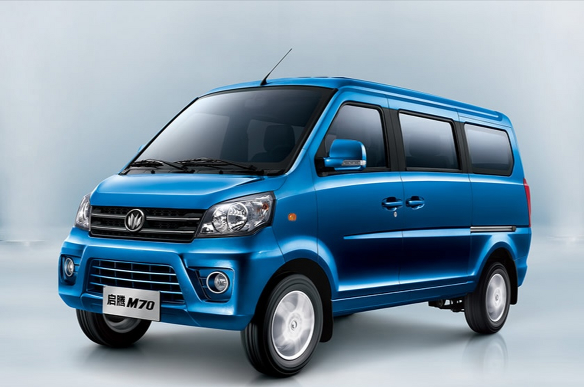 平头车或者短头的载客汽车就是面包车吗?