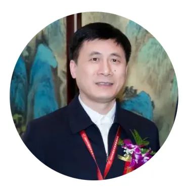 后e校友林烨,宋治平荣获"2020中国经济年度人物"