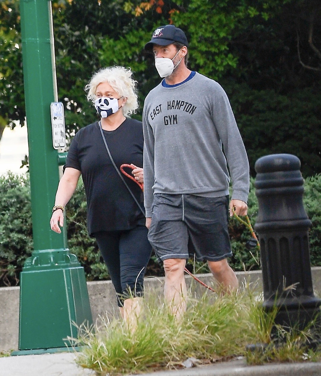 幸福休·杰克曼hughjackman和妻子d妈纽约外出新街拍