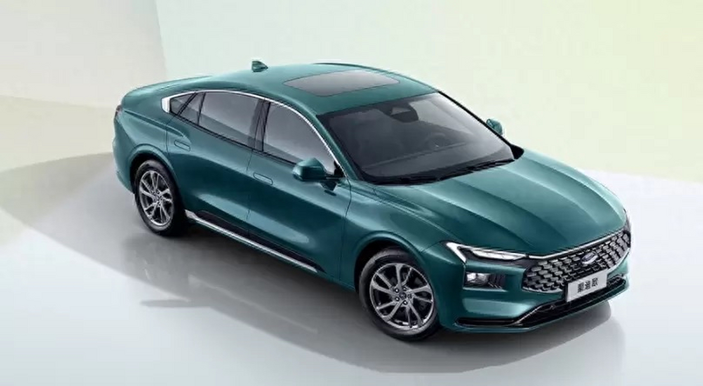 八月份福特蒙迪欧销售6000 ,作为b级车,入门级价格下探到14.