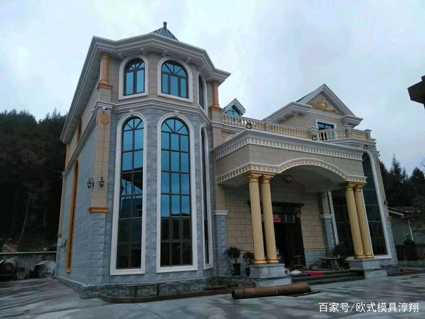 新农村欧式小别墅简约大气不失风范!