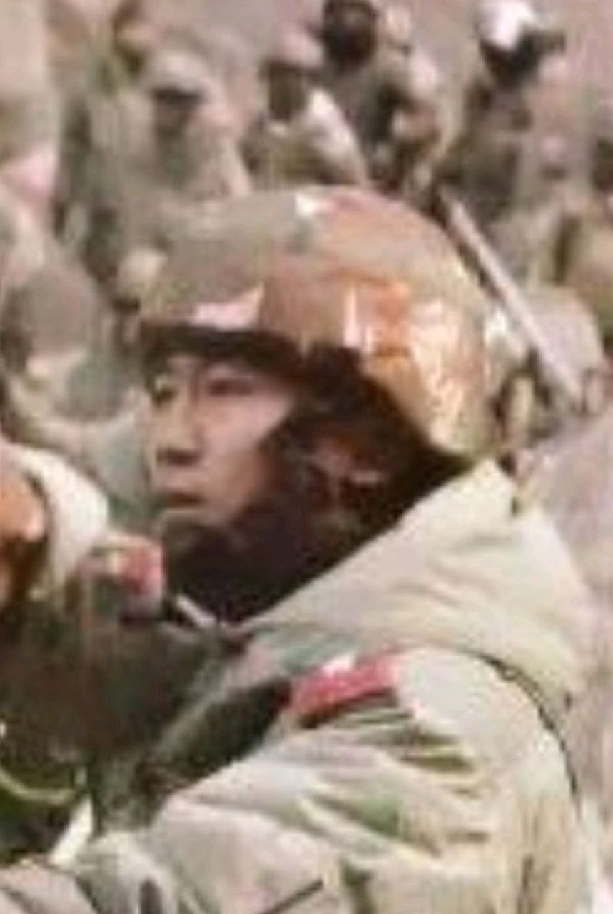 印度哈尔邦第16营(营长巴布上校已经在战斗中被毙命)的上尉索巴.