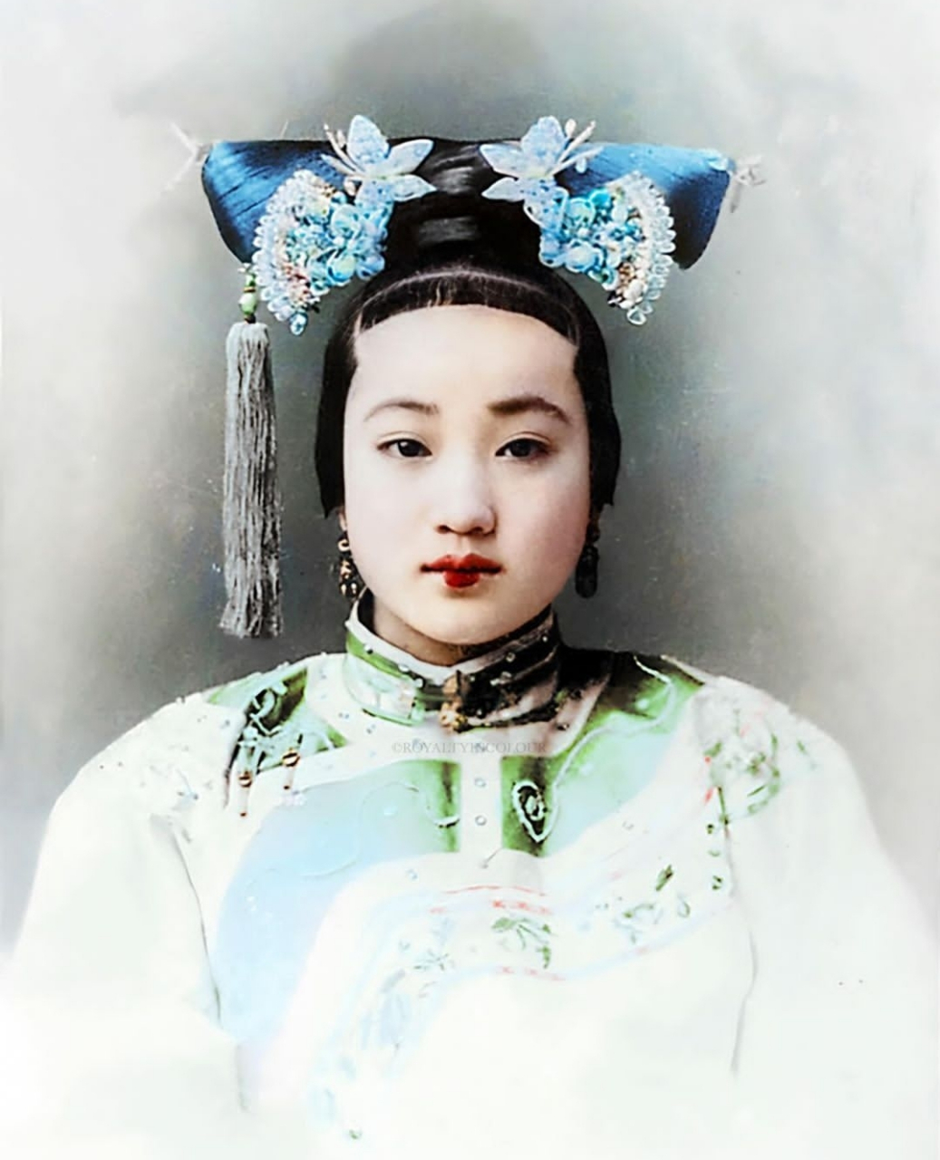 光绪帝妻珍妃,拍摄于1900年北京,照片拍完不久后八国联军打到北京