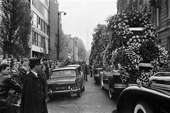 妓院长大,死后享受法国国葬.揭秘伊迪丝·琵雅芙的传奇一生