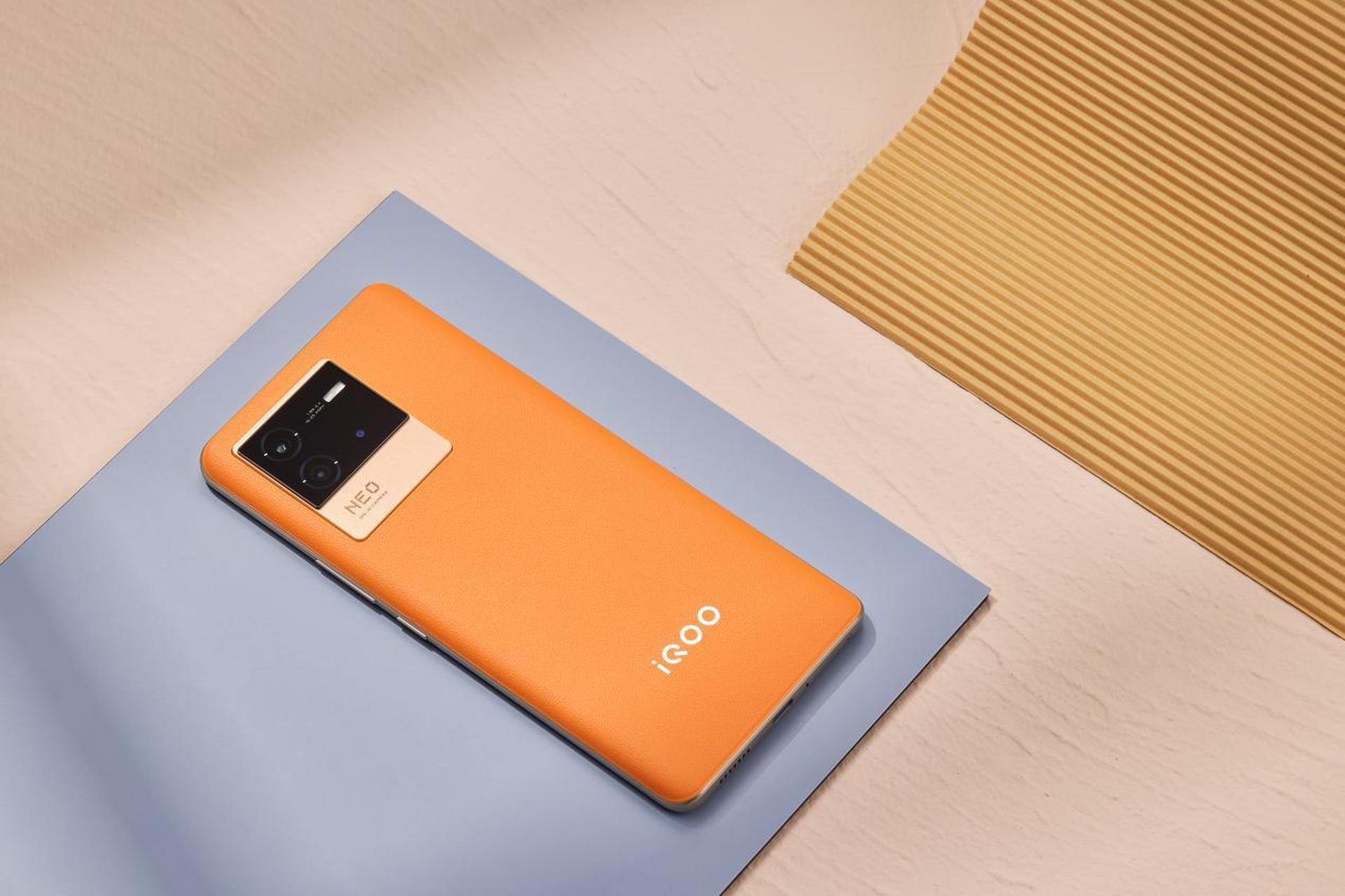 vivoicon算是准备和联发科共进退了,iqoo neo8用天玑9200 来和同价位