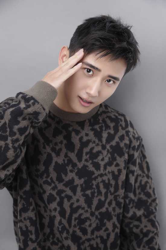 杨韬歌