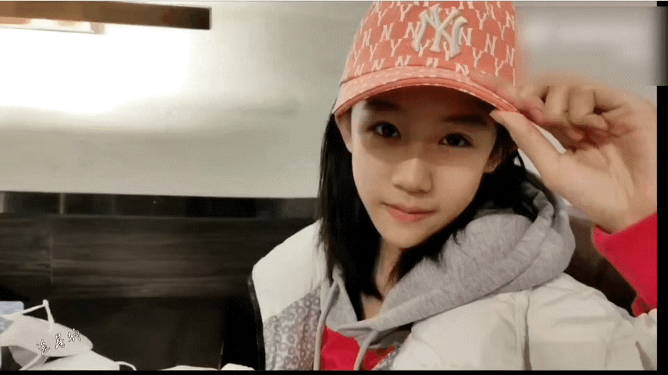 陆毅女儿长大了,比爸爸妈妈还漂亮[吃鲸]