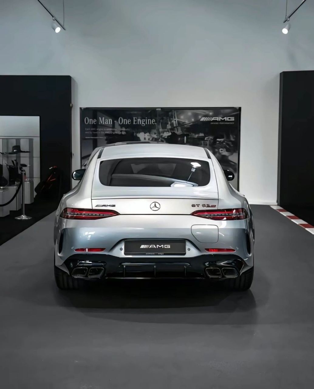 真是非常帅气啊 奔驰amg gt63s 4.0t v8