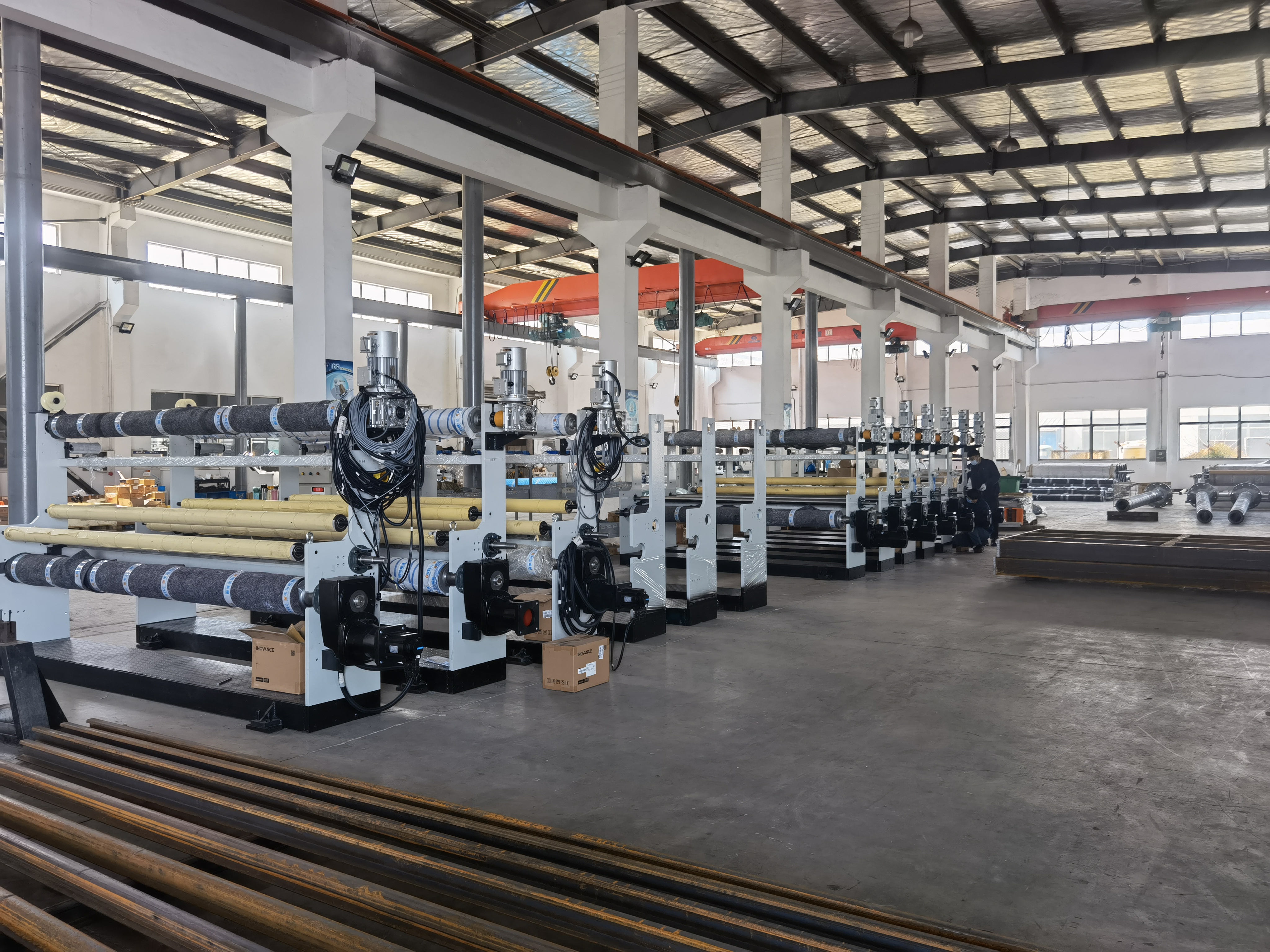 金韦尔机械epe太阳能封装胶膜生产线