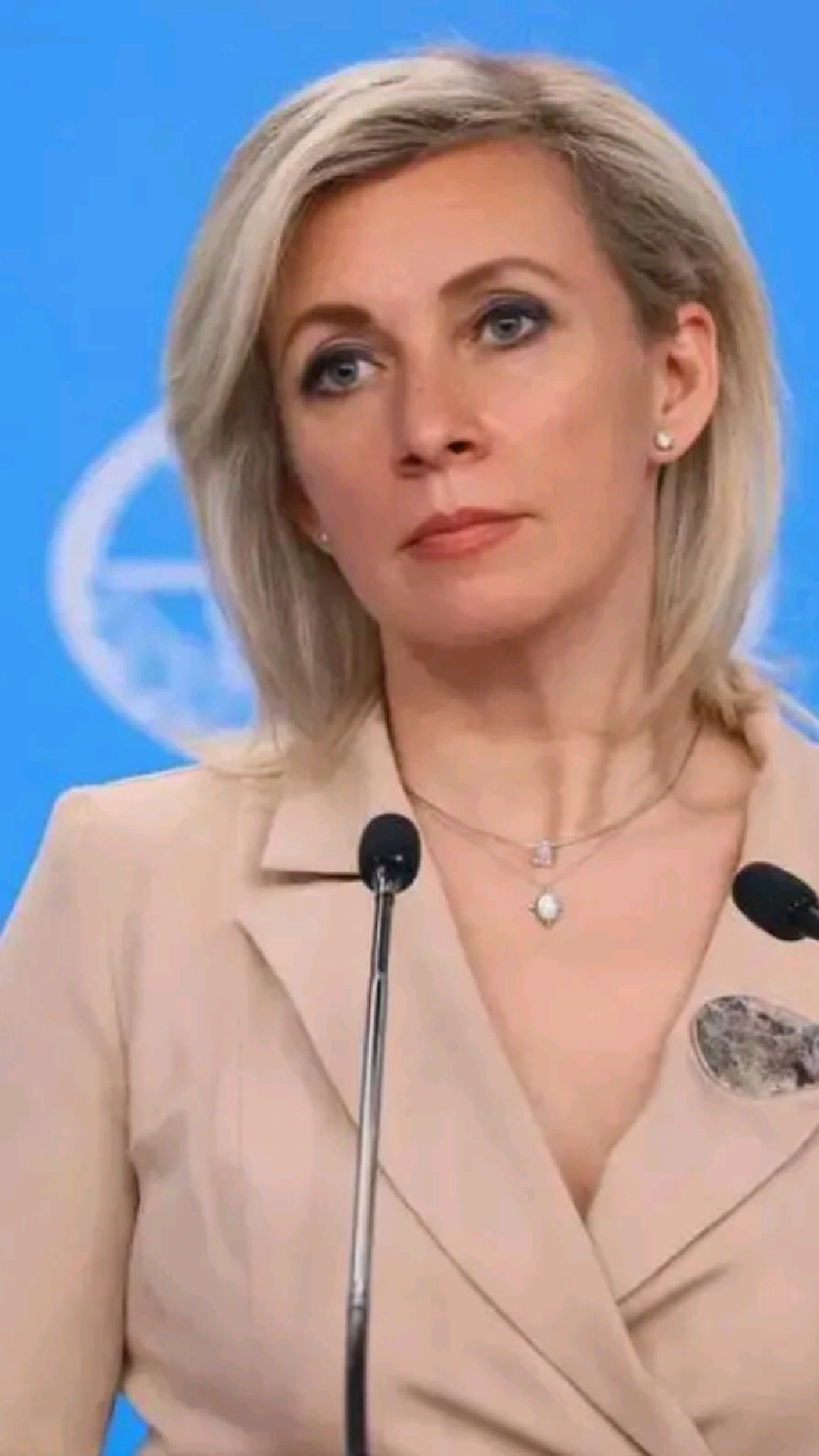 扎哈罗娃是俄罗斯外交部发言人中的铁娘子